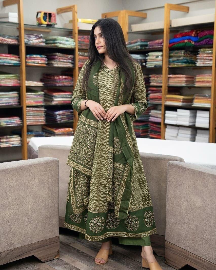 ZOYA OLIVE CHEVRON BLOCK PRINTED ANARKALI