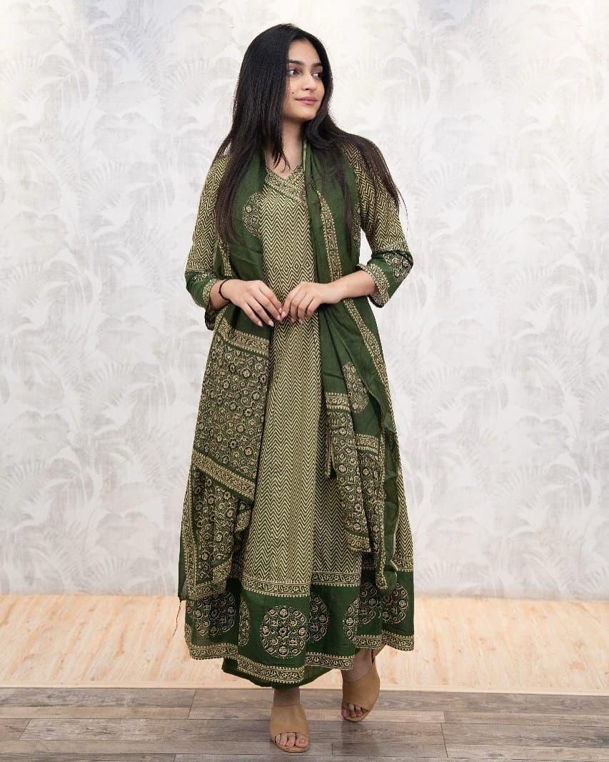 ZOYA OLIVE CHEVRON BLOCK PRINTED ANARKALI