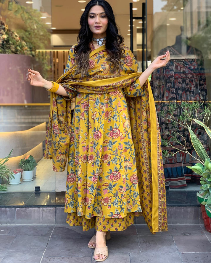 SARIKA YELLOW PRINTED ANARKALI SET