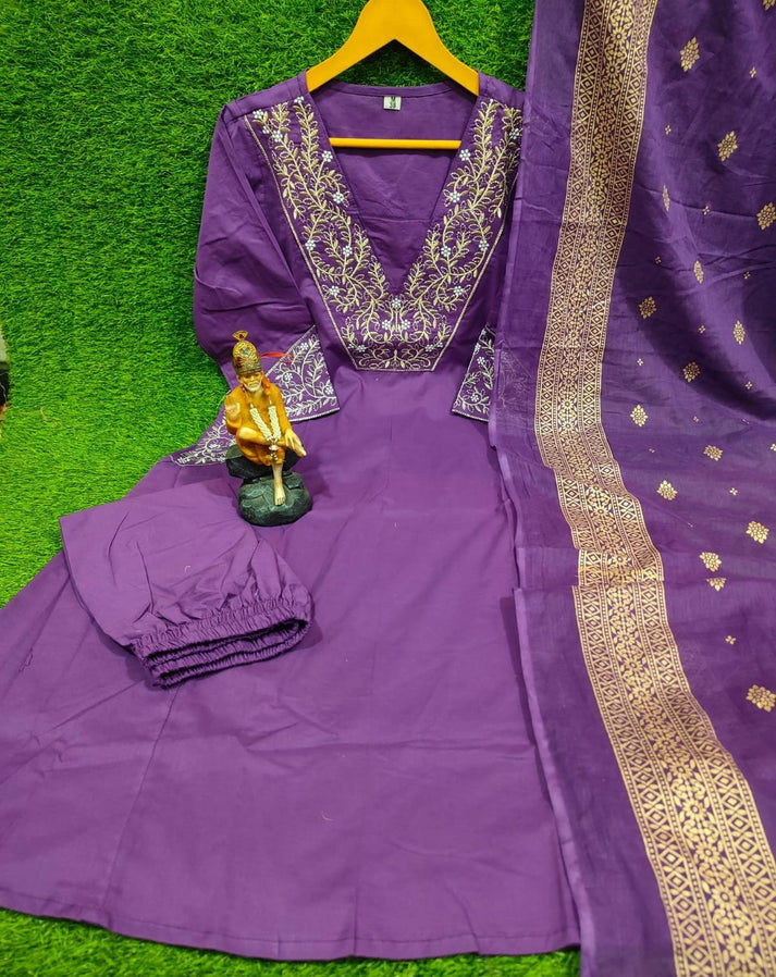 AARUSHI REGAL ZARI COTTON SUIT SET