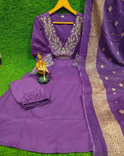 AARUSHI REGAL ZARI COTTON SUIT SET